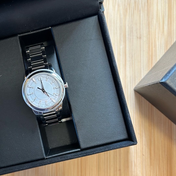 Disney Christmas 2025 Lil Rin Rin Plush Badge Red New